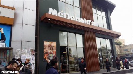 Müştəri “Mc Donald’s”dan şikayətçidir, restoran isə...