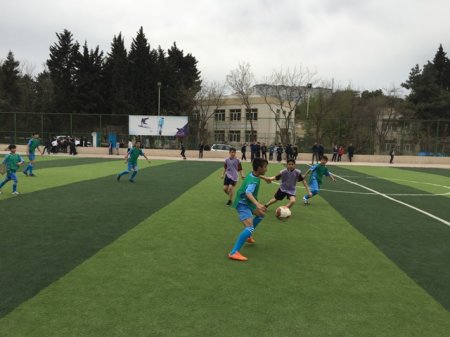 Nəsimi rayonunda futbol üzrə «Coca-Cola Məktəbli kuboku»nun yarışlarına start verildi