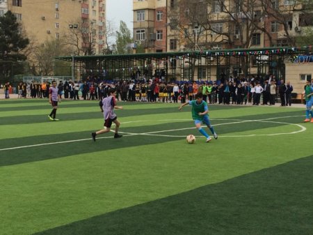 Nəsimi rayonunda futbol üzrə «Coca-Cola Məktəbli kuboku»nun yarışlarına start verildi