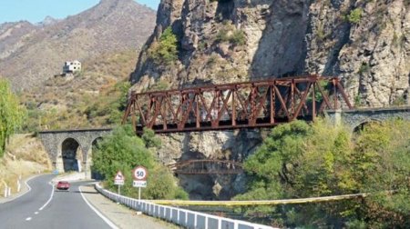 "Bütün nəqliyyat marşrutlarının açılmasını təklif edirik"