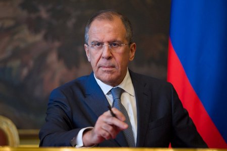 Lavrov Rusiyanın Ermənistana hərbi texnika satdığını “unudub”