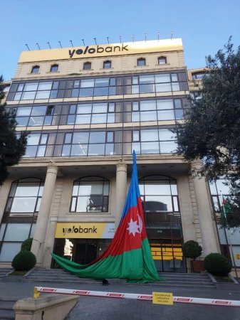 “Yelobank”dan Azərbaycan bayrağına hörmətsizlik